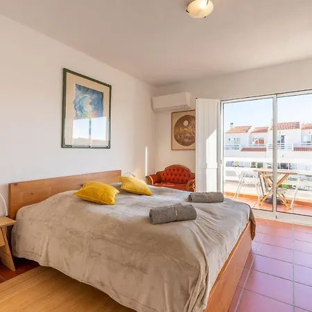 Casa Cabrita - Surf & Family House In Holiday home Sagres