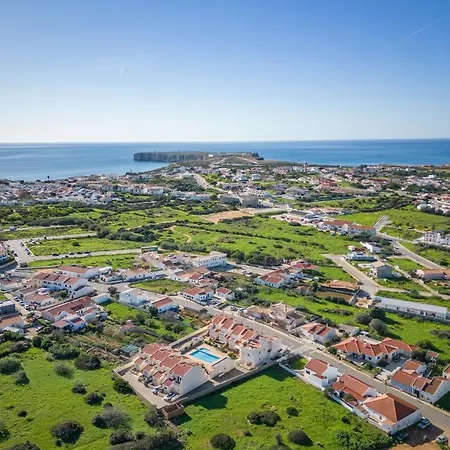 Casa Cabrita - Surf & Family House In Sagres