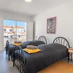 Hébergement de vacances Casa Cabrita - Surf & Family House In *