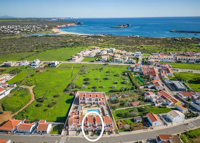 Casa Cabrita - Surf & Family House In Holiday home Sagres