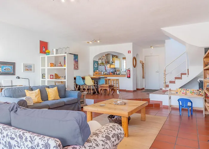 Casa Cabrita - Surf & Family House In Holiday home